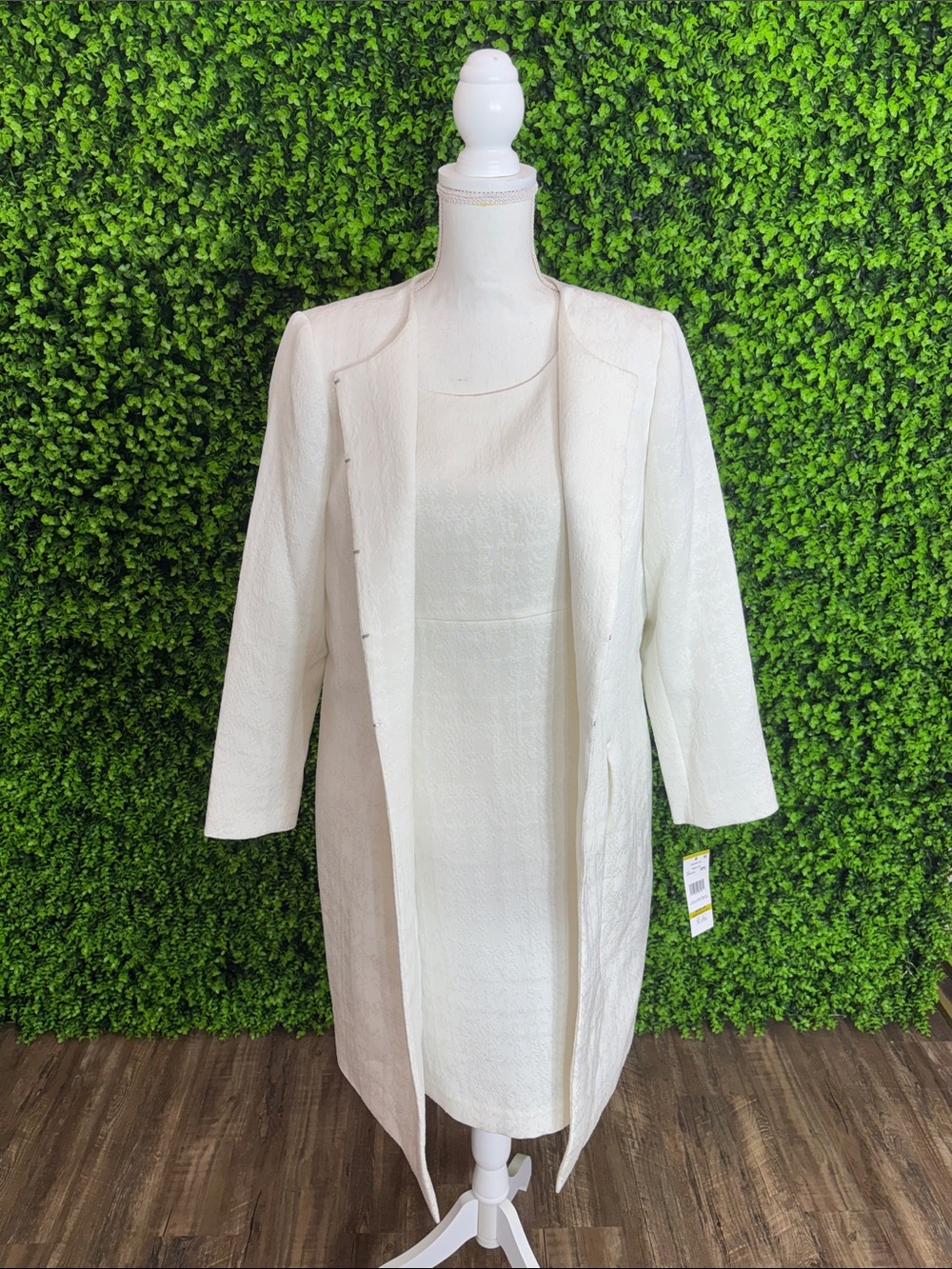 NWT • Le Suit • Vanilla Ice Two-Piece Dress & Coat Set
